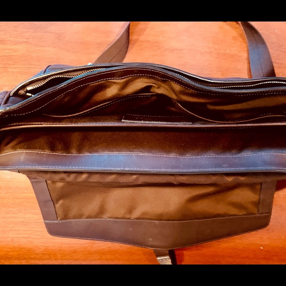 Coach Transatlantic Briefcase Stunning Condition - Picture 2 of 5